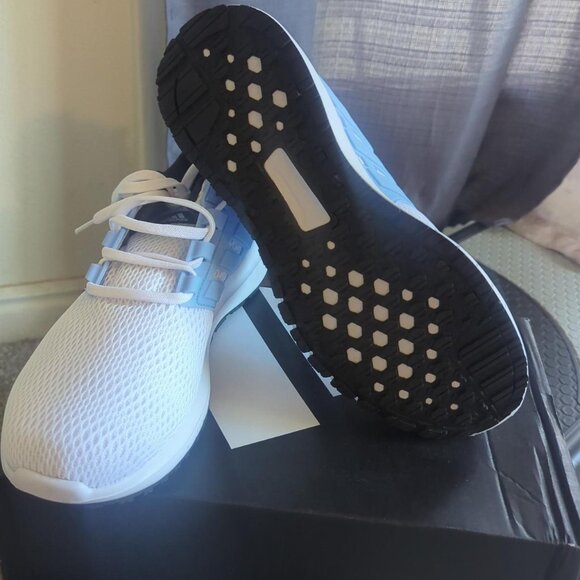 NIB Ultimashow Running Shoe Color: Cloud White/Blue Dawn - Picture 2 of 2